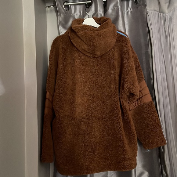 ❌SOLD❌Adidas x Ivy Park Teddy Hoodie Jacket - Picture 3 of 4